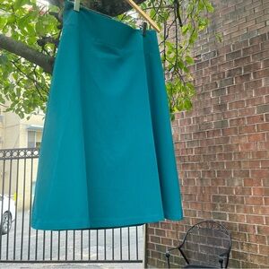 Gorgeous Bell Shaped Skirt - Gorgeous Blueish Green Color ( SIZE 8 )